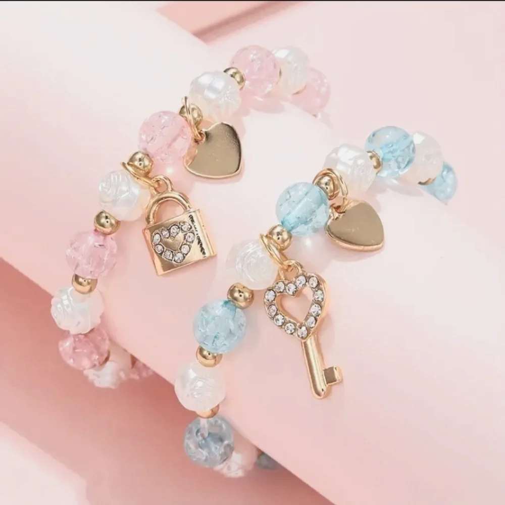 2pcs Girls Cute Lock Key Heart Pendant Bracelet, Flower Design Beaded Elastic‎
